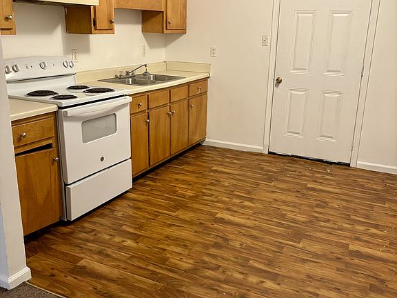 2nd image of 1130 Ferrell St #1