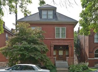 3624 Russell Blvd, Saint Louis, MO