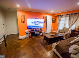5925 Quantrell Ave #5925, Alexandria, VA 22312