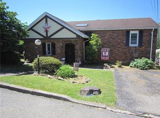 17 Enamel St, Uniontown, PA
