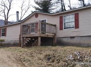 115 Paradise Mountain Rd, Canton, NC 28716