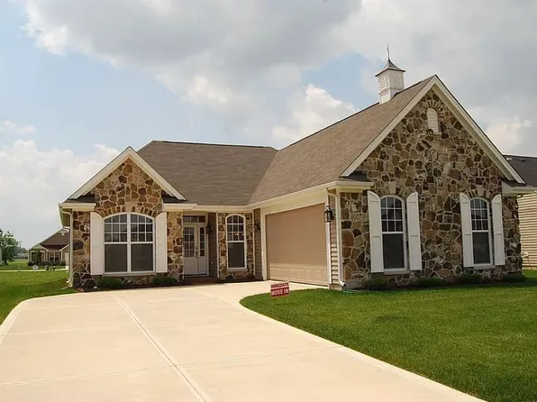 8007 Cole Wood Blvd, Indianapolis, IN 46239