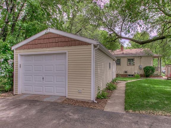 1719 8th Avenue S St. Cloud-23-web