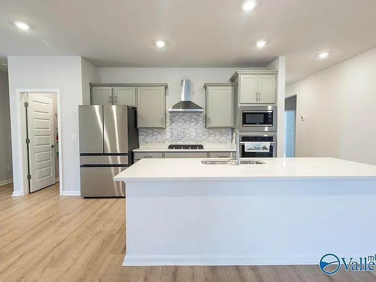 143 Sager Cir — Photo 7