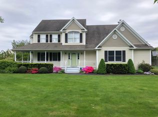 145 Old Field Ct, Mattituck, NY 11952