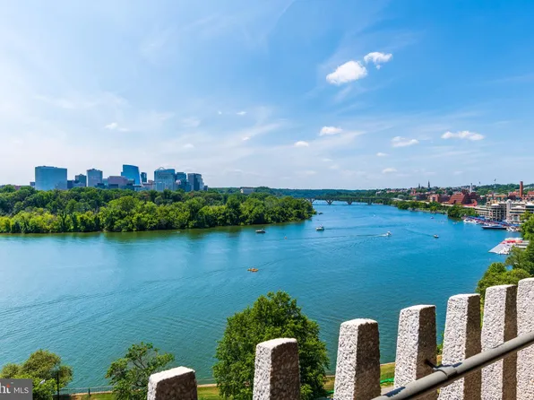 700 New Hampshire Ave NW APT 1404, Washington, DC 20037