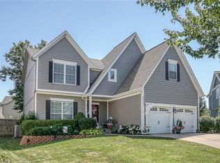 8925 W 132nd Ter, Overland Park, KS 66213