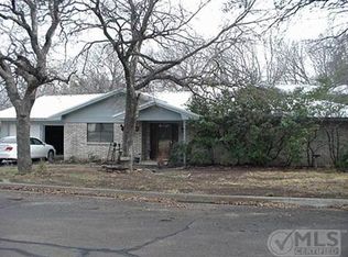 3506 1st St, Brownwood, TX 76801