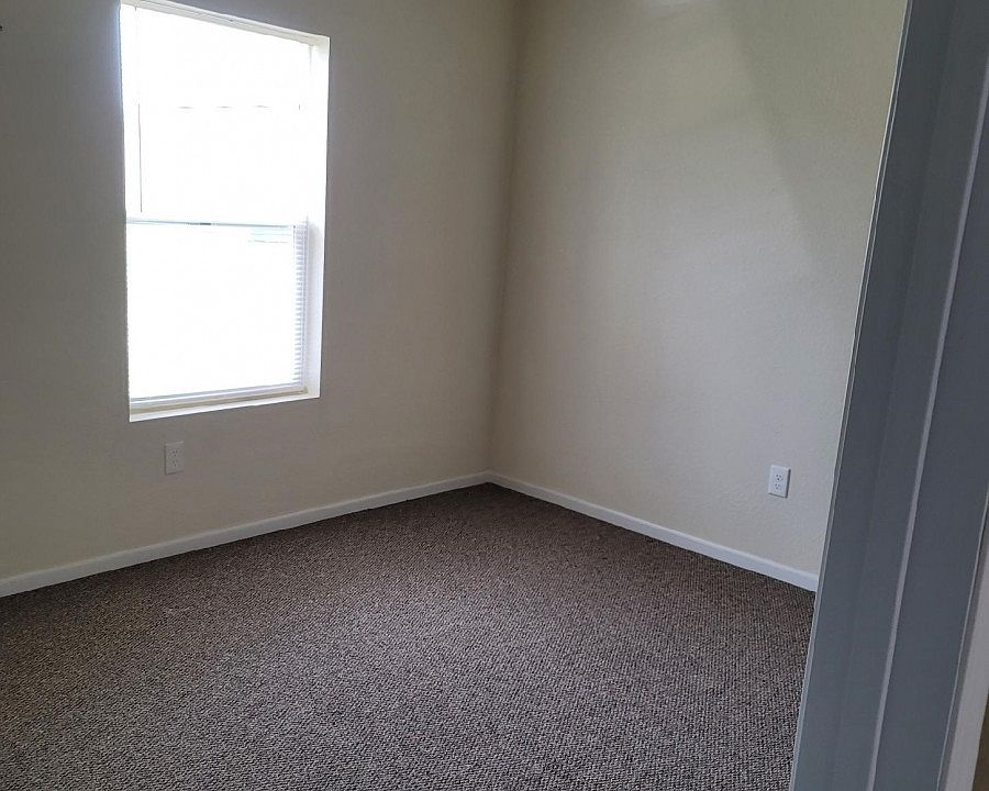 Grant Prairie Townhomes II 214 E Maize Ave Ulysses KS Zillow