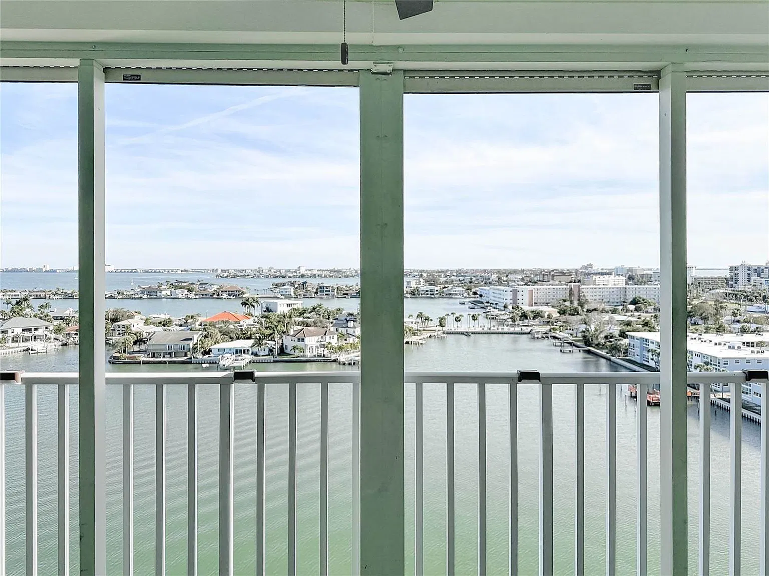 1 bed, 1003 sqft, $2,600 — Photo 2