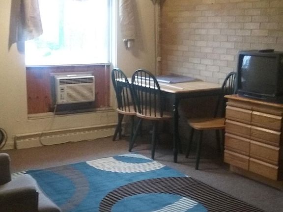 5th image of 3005 S Michigan St #3