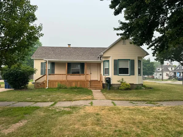 1402 S Van Buren St, Bay City, MI 48708