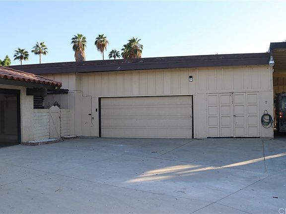3rd image of 35820 Canada Cir