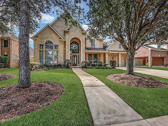 4th image of 22915 Rachels Manor Dr