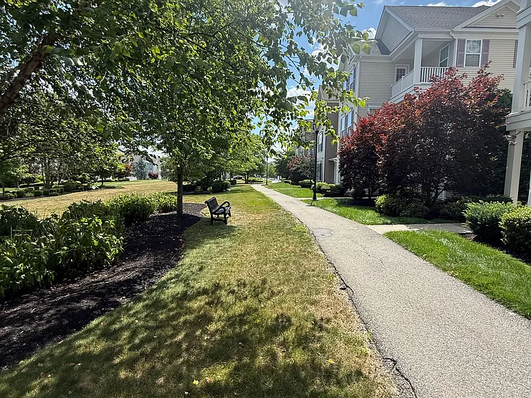 28 Moses Wheelock Ln #28 — Photo 36