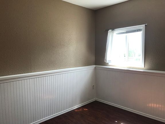 5th image of 3125 78th Ave SE #B