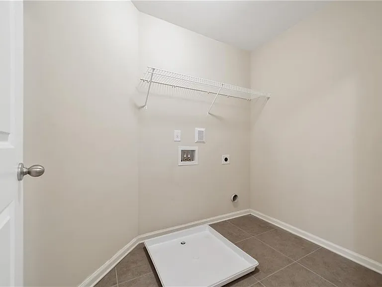 3165 Cross Creek Dr — Photo 18