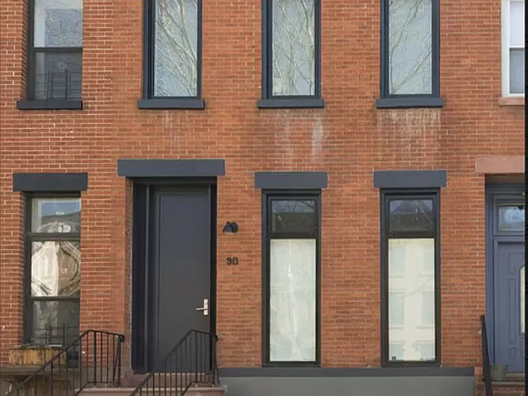 30 Monroe St #A — Photo 11