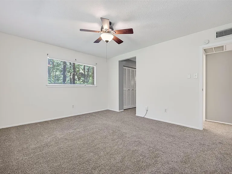 1106 E Red Cedar Cir — Photo 32