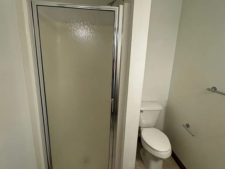 112 College Avenue — Photo 12