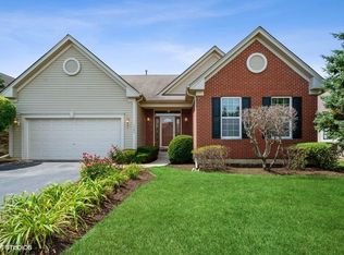 1580 Garden Ct, Mundelein, IL