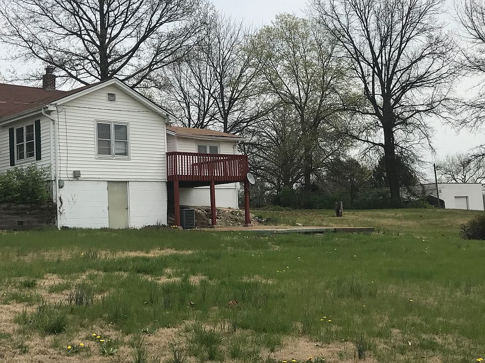 2nd image of 2830 Melody Ln