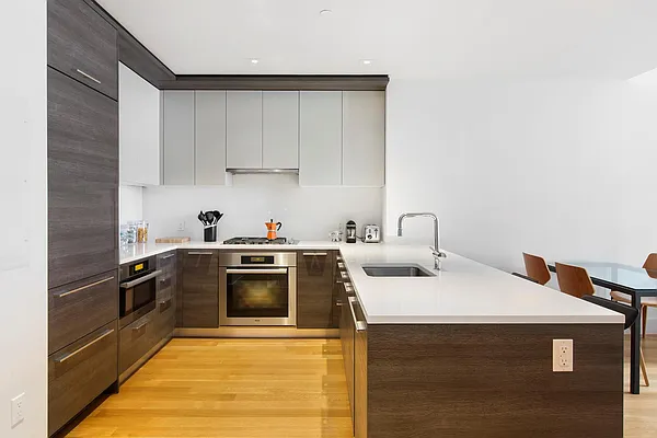 Rented by Douglas Elliman | media 16