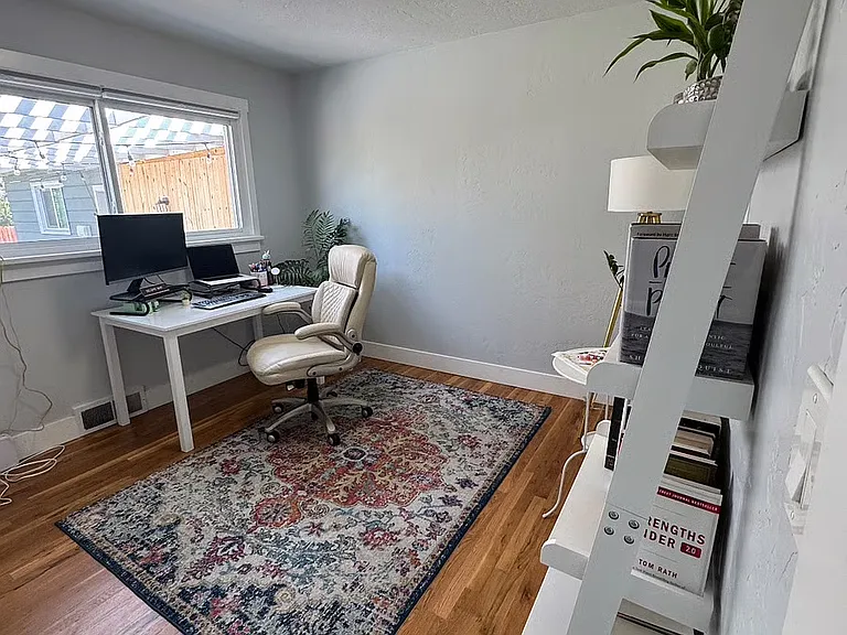 2226 S Colorado Ave — Photo 9