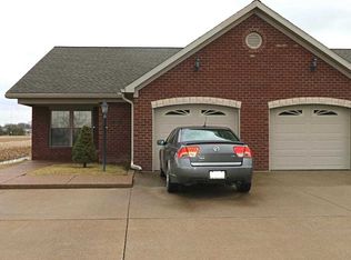 3047 Gardenia Dr, Evansville, IN 47715
