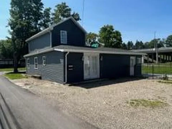 130 N 11th St, Newark, OH 43055