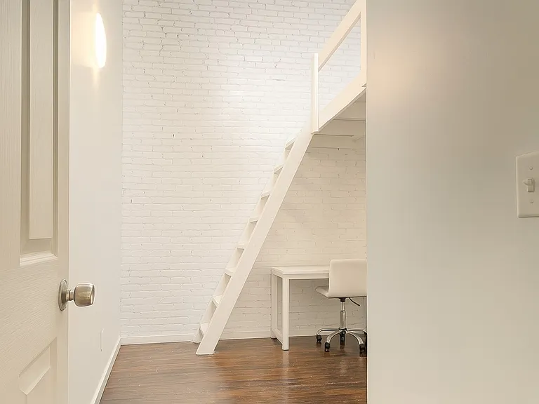 101 Court St #2 — Photo 12