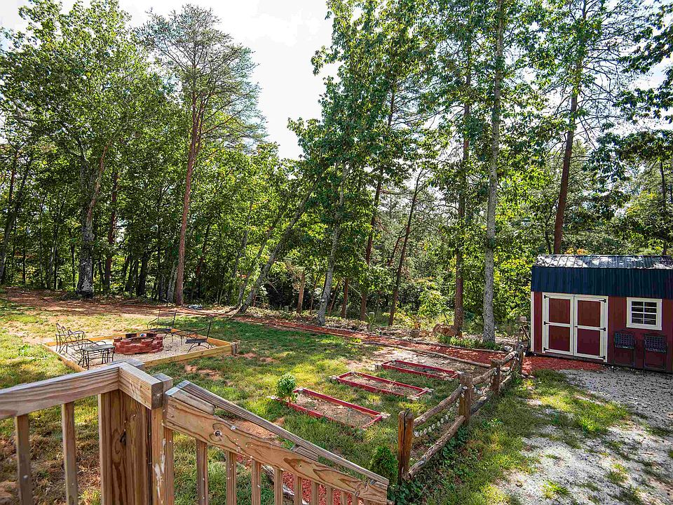 4830 Six Mile Hwy, Six Mile, SC 29682 Zillow