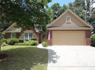 3215 Manor Ct, Snellville, GA