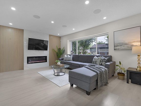 2nd image of 9763 155th St
