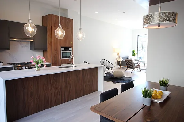 Sold by Owner | media 1