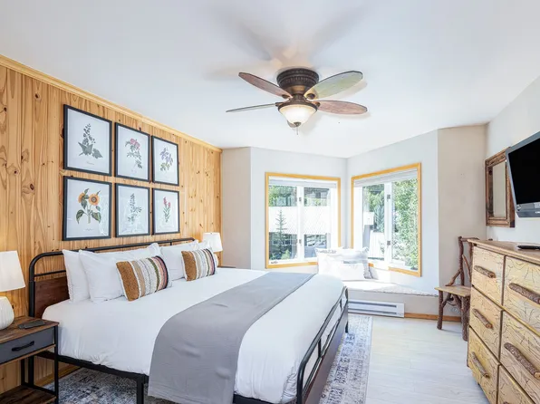 (undisclosed Address), Telluride, CO 81435