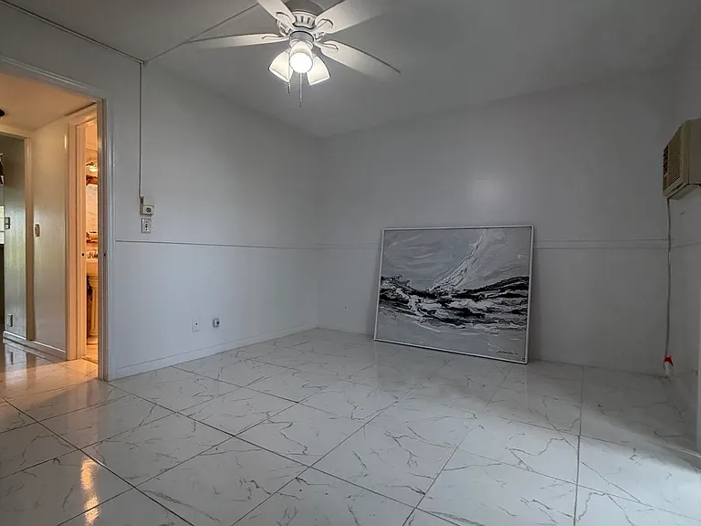 352 Sheffield St E #O — Photo 10