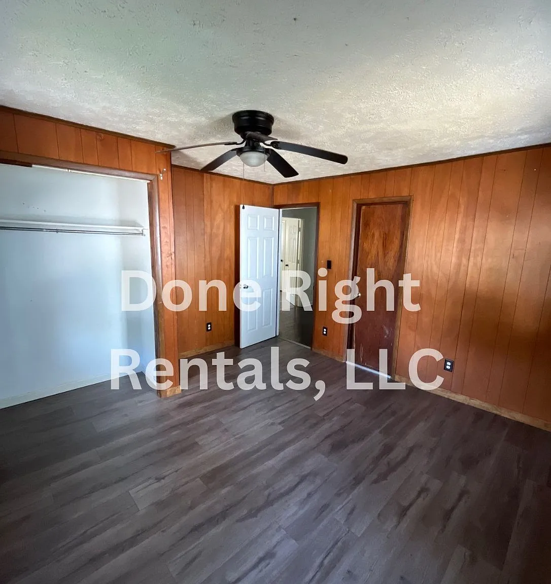 3 bed, 875 sqft, $800 — Photo 4