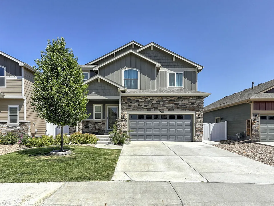 1748 Ruddlesway Dr