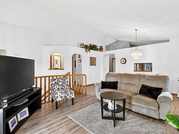 4th image of 8 S Somerset Gate SW