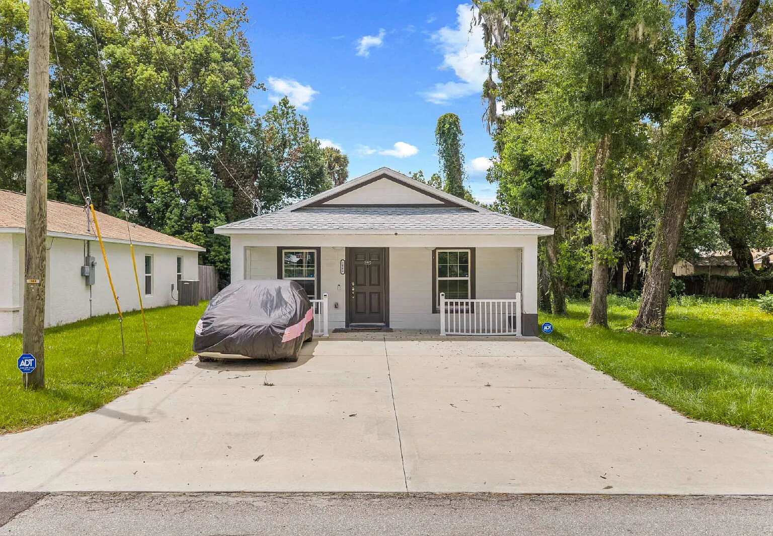3 bed, 2.0 bath, 1154 sqft, $1,800 — Photo 1