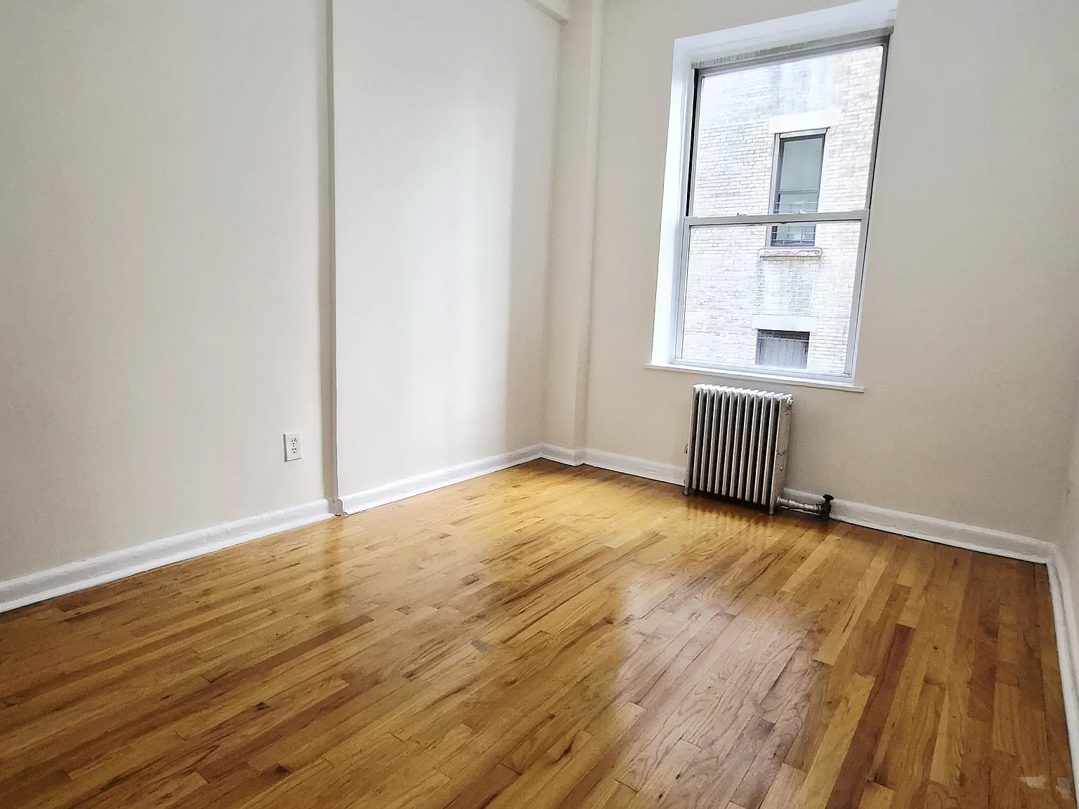 355 West 85th Street — Photo 3