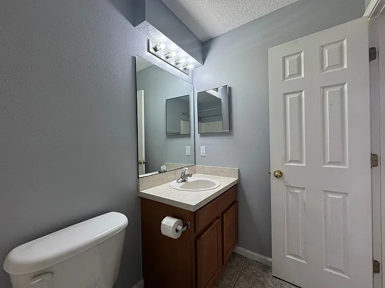7806 Melvin Rd — Photo 26