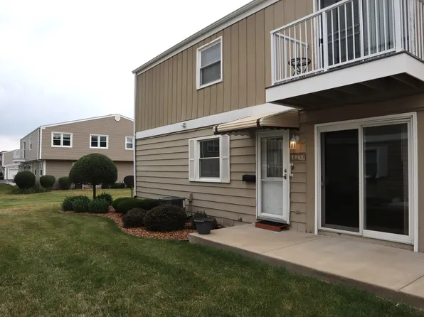 7965 163rd Pl, Tinley Park, IL 60477