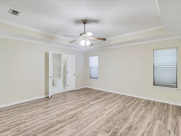 6330 Penny Ln — Photo 24