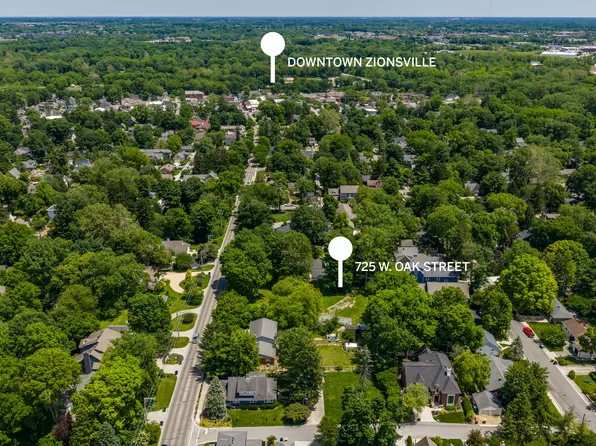 725 W Oak St, Zionsville, IN 46077