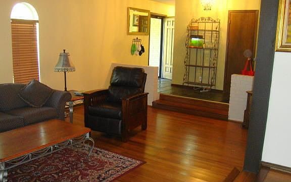 3rd image of 1702 S Surrey Dr
