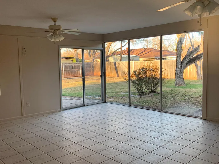 1513 Richland Dr — Photo 17