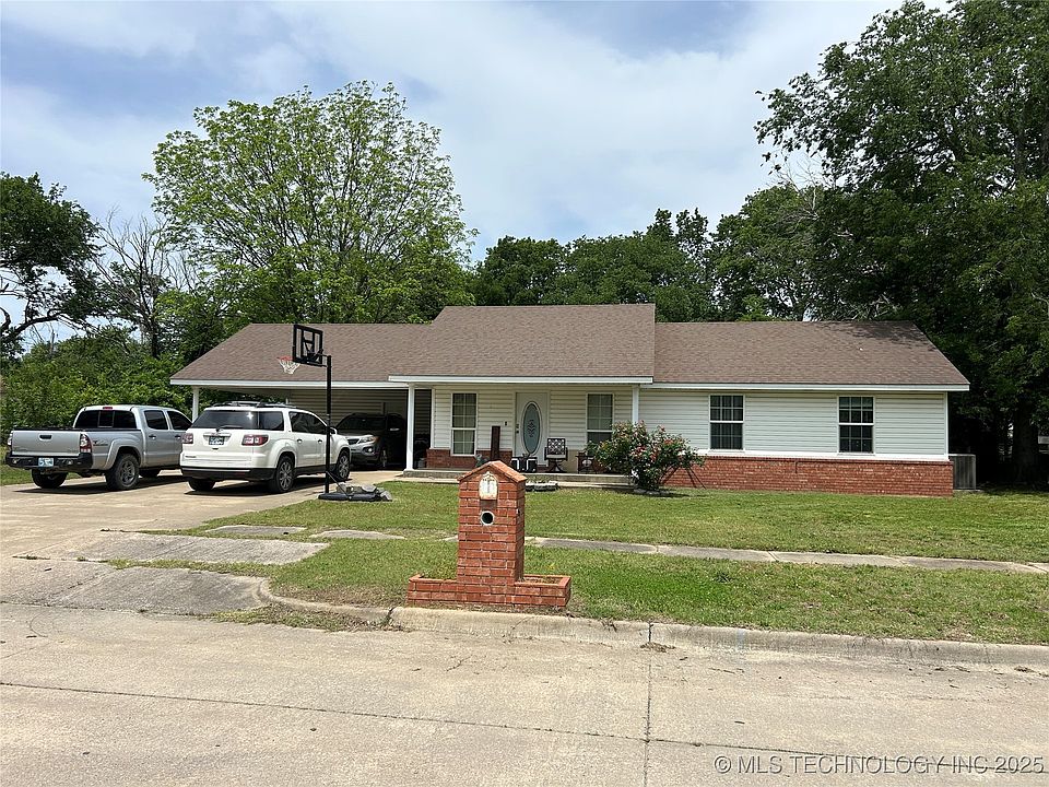 1st image of 525 E Krebs Ave