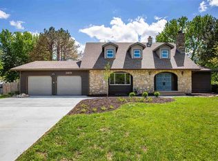 3405 New Castle Ct, Manhattan, KS 66503